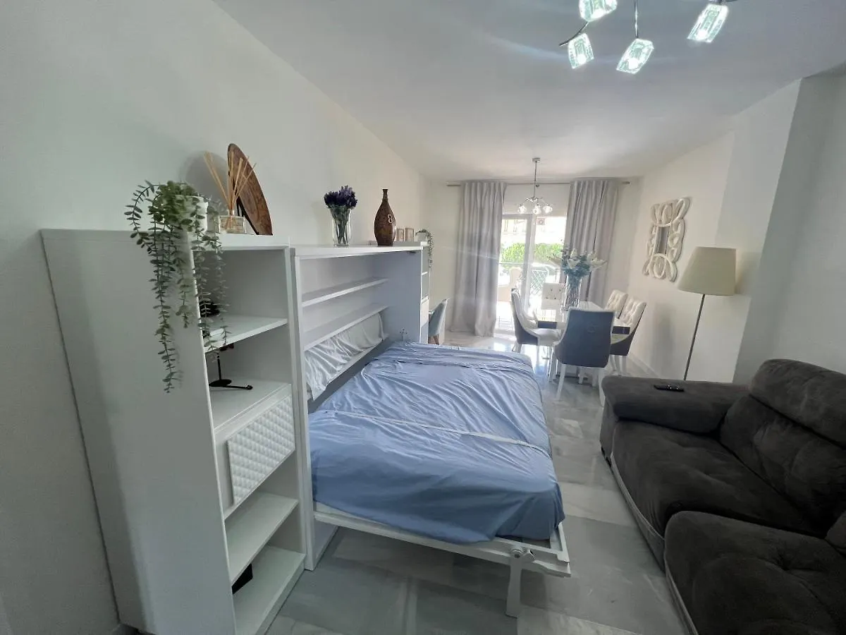 Mi Capricho, Luxury Apartment  Sitio de Calahonda