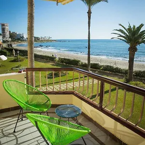 Holidays2riviera Sea Side Front , Sitio de Calahonda Spain